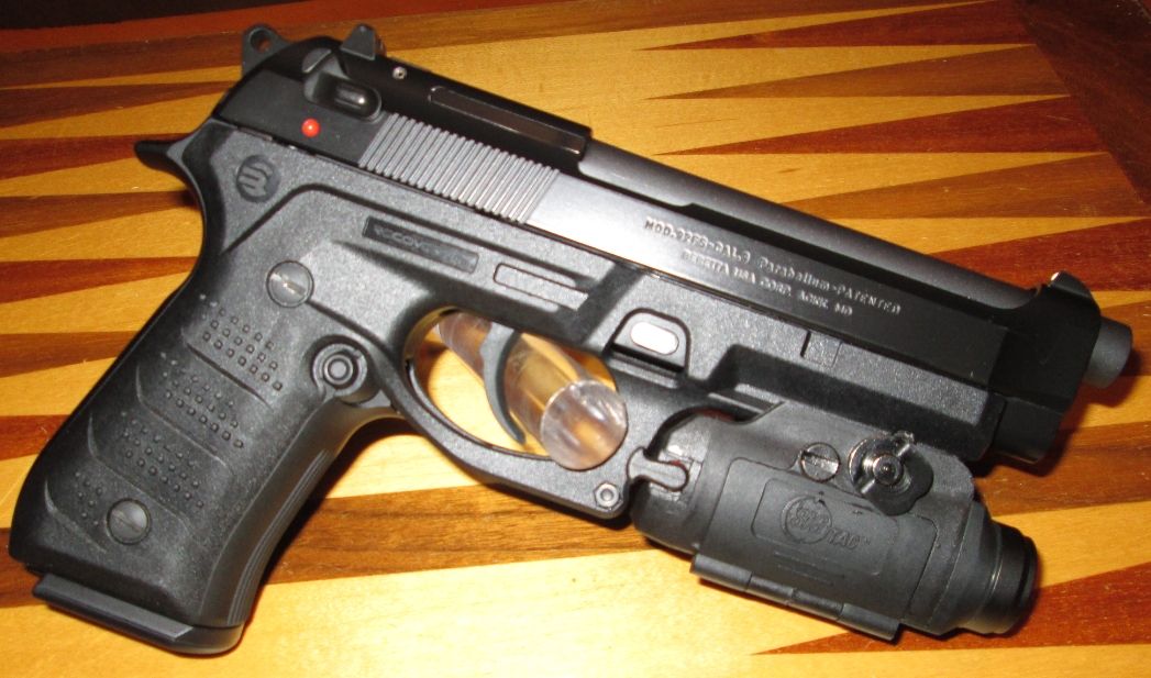 My%209mm%20Beretta%2092FS%2010_zpsdsxgvqol.jpg