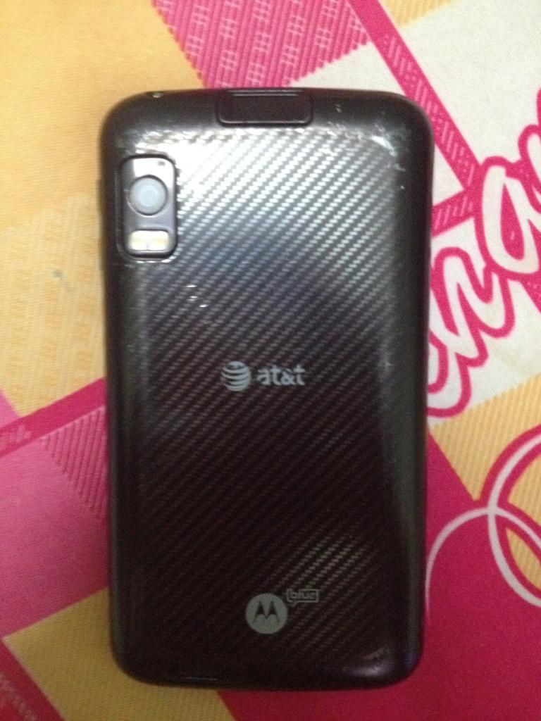 IPhone 5 dính i colud,  HTC Desire 700 fpt  ,MB atrix 4g - 3