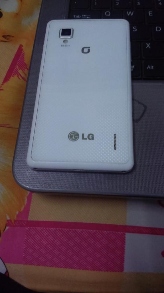 IPhone 5 dính i colud,  HTC Desire 700 fpt  ,MB atrix 4g - 4