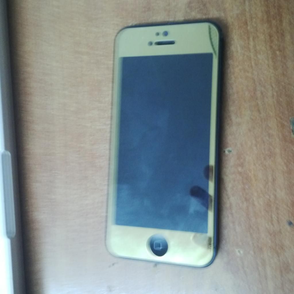 iphone 5 gia beo ( co hinh )