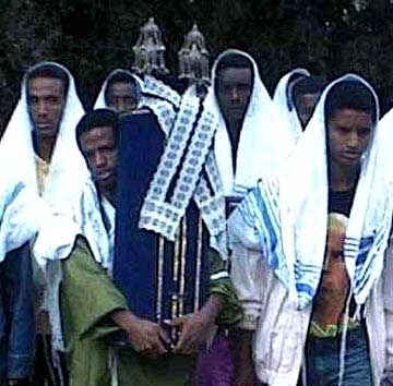 Picture of Ethiopian Jews with torah in Israel