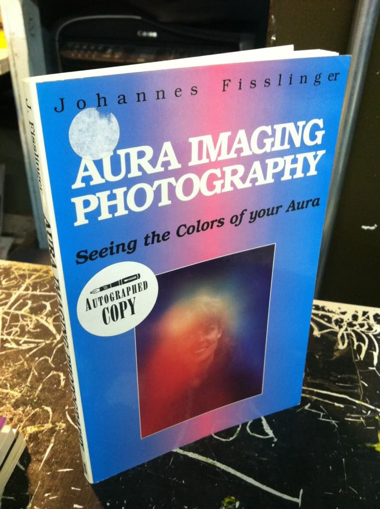 Aura imaging photography: Seeing the colors of your aura : introduction to the theory and practice of aura imaging photography, Fisslinger, Johannes Aura imaging photography: Seeing the colors of your aura : introduction to the theory and practice of aura imaging photography, Fisslinger, Johannes