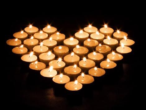 1286790123_470x353_love-heart-candles.jpg