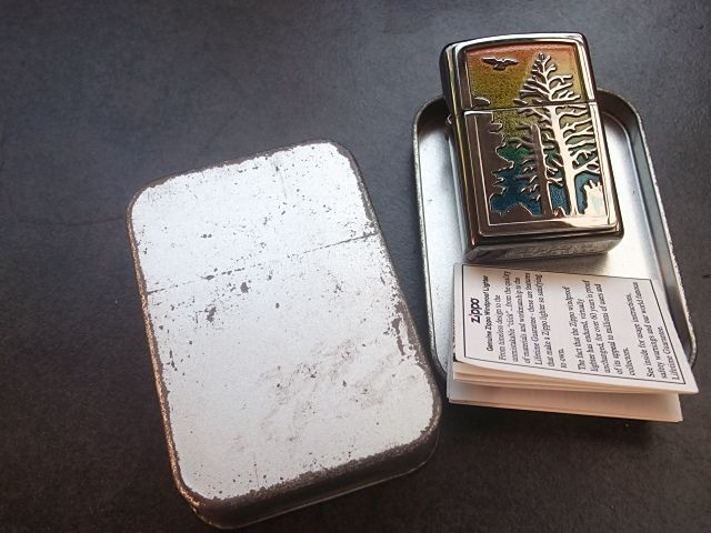 Zippo Ori - Nose-Art Girl brass (BNIB) 300rb | Rainbow Forest (2nd) 240rb
