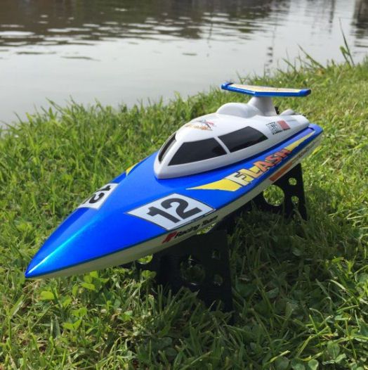 self righting rc boat