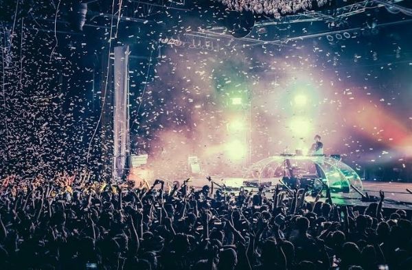 Porter Robinson Overcomes Technical Difficulties on 'Worlds' Tour