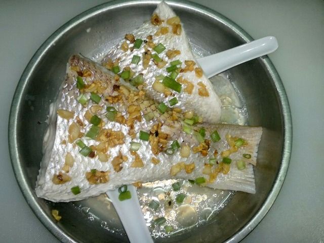 garlicsfish.jpg