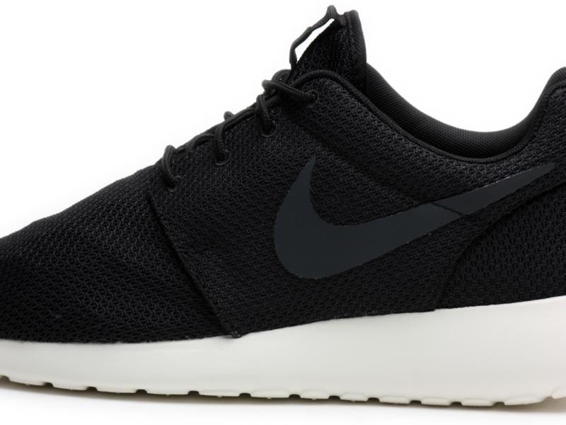 Nike Mens Roshe Run Black Anthracite Sail 511881 010