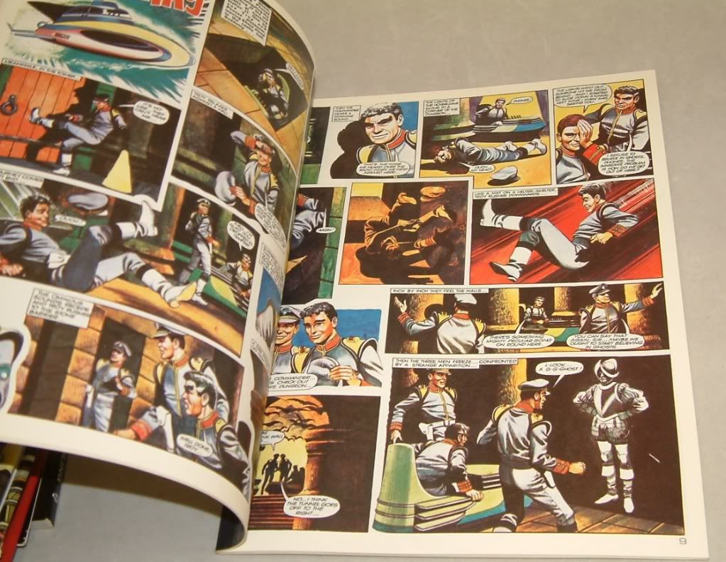 STINGRAY Battle Statiosn Soft Cover Book eBay