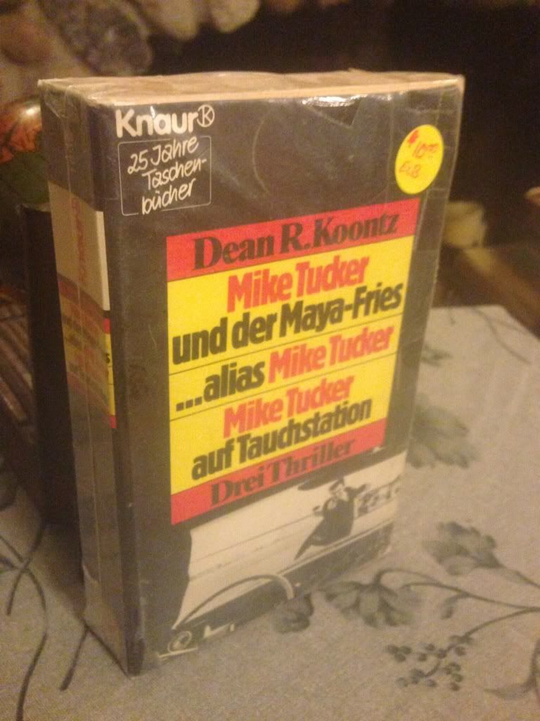 Mike Tucker und der Maya-Fries/ ...alias Mike Tucker/ Mike Tucker auf Tauchstation (Drei Thriller), Dean R. Koontz Mike Tucker und der Maya-Fries/ ...alias Mike Tucker/ Mike Tucker auf Tauchstation (Drei Thriller), Dean R. Koontz