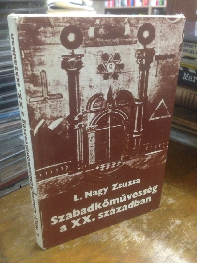 Szabadko?mu?vesse?g a XX. sza?zadban (Hungarian Edition), Nagy, Zsuzsa L Szabadko?mu?vesse?g a XX. sza?zadban (Hungarian Edition), Nagy, Zsuzsa L