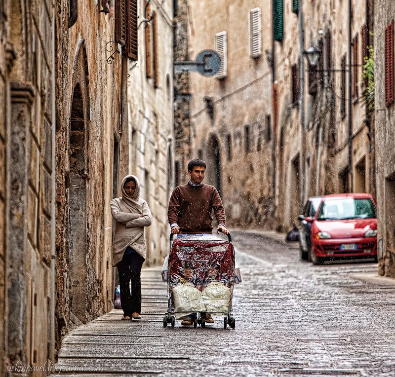 Un italiano. Итальянцы на улицах Италии фото. Италия и итальянцы фото.