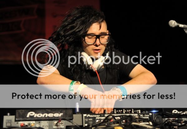 [MUST WATCH] Skrillex Delivers Beautiful Speech On Love and Acceptance