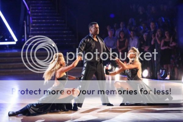 Carlton Banks Turns Down For What On Dancing With The Stars