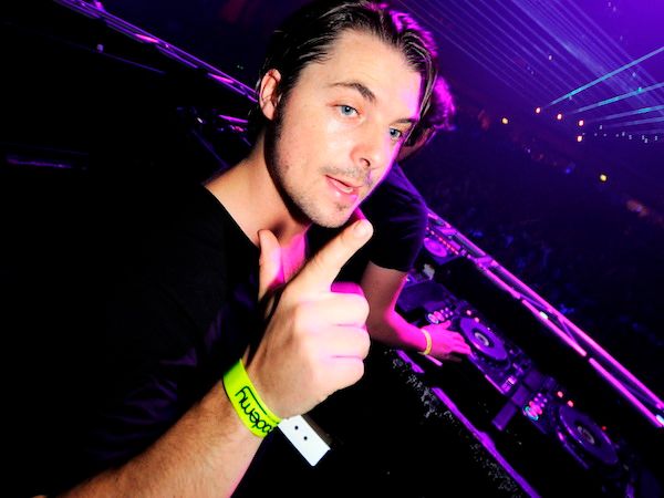 Axwell