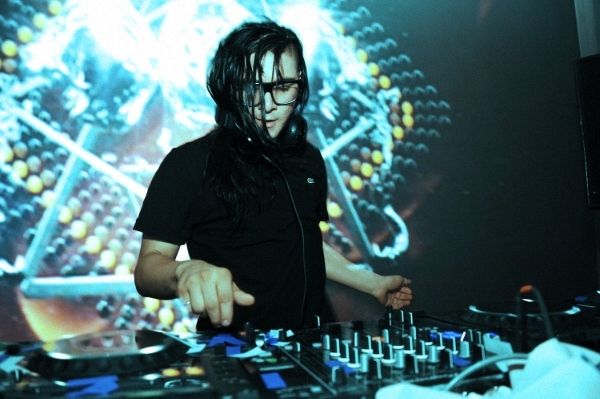 skrillex_headlines_at_reading_&_leeds_festivals_new_music